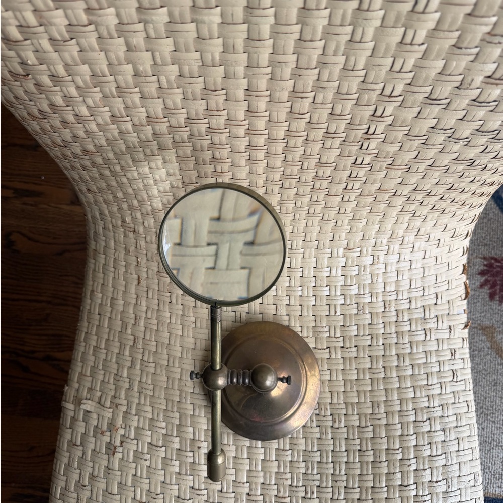 Antique Brass Magnifying Glass Stand Adjustable desktop decor - Picture 4 of 9